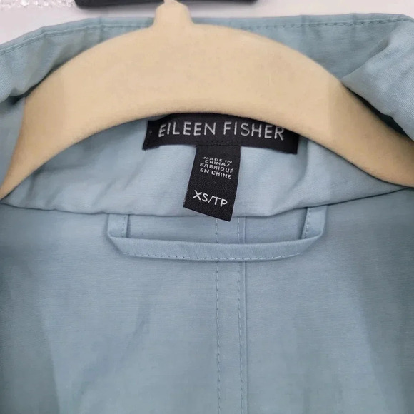 Eileen Fisher Petites Hidden Hood Rain Jacket lightweight blue size Xsmall - Picture 4 of 8